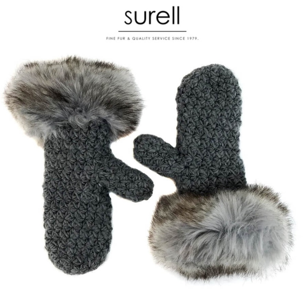 Surell Handmade Starfish Knit Mittens with Faux Fur Trim